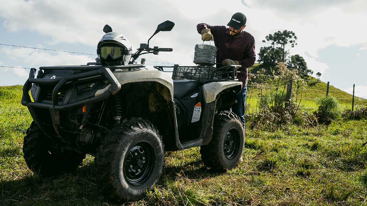 ORV MY25 OUT PRO HD5 Desert Tan Lifestyle DSC07925 RGB